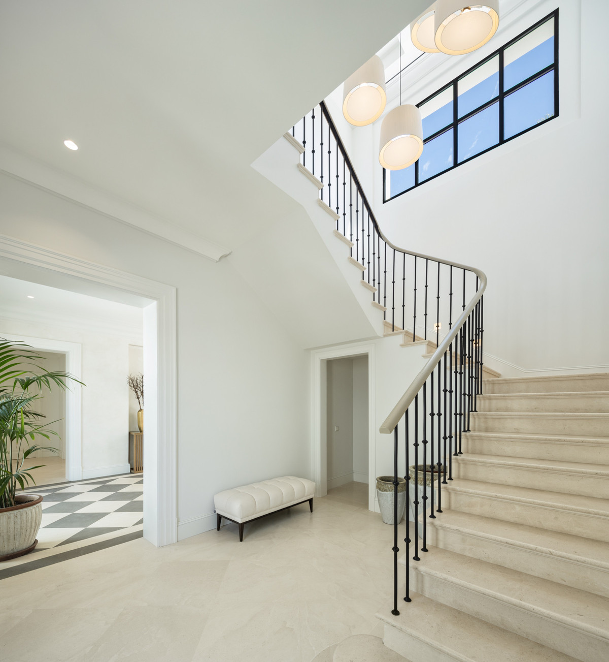 0ce7236caf615379f0218c008bde1808 - 17