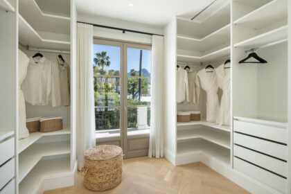 0ce7236caf615379f0218c008bde1808 - 20