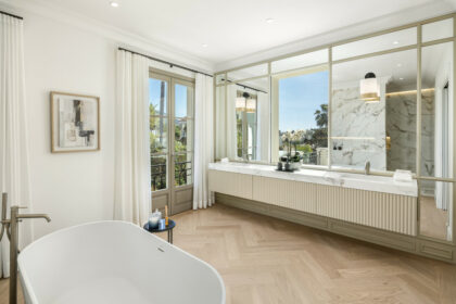 0ce7236caf615379f0218c008bde1808 - 22