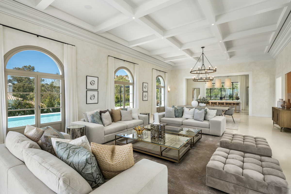 0ce7236caf615379f0218c008bde1808 - 26