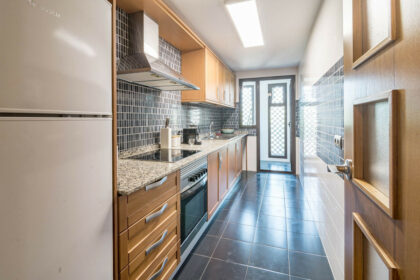 0d1e228880cc031beba11fdba6abb444 - 14