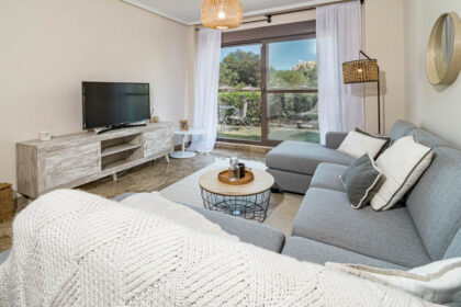 0d1e228880cc031beba11fdba6abb444 - 2