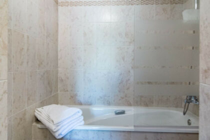 0d1e228880cc031beba11fdba6abb444 - 25