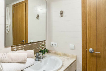 0d1e228880cc031beba11fdba6abb444 - 27