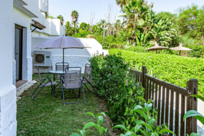 0d1e228880cc031beba11fdba6abb444 - 33