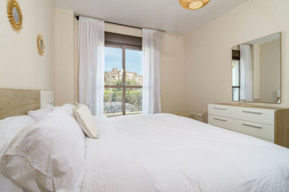 0d1e228880cc031beba11fdba6abb444 - 4