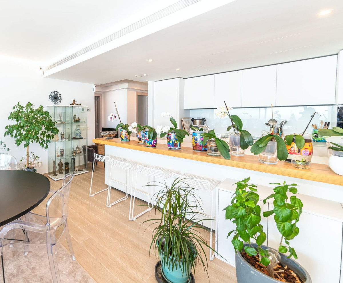 0d28c27f634656388c475baa353280a9 - 13