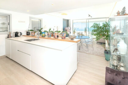 0d28c27f634656388c475baa353280a9 - 14