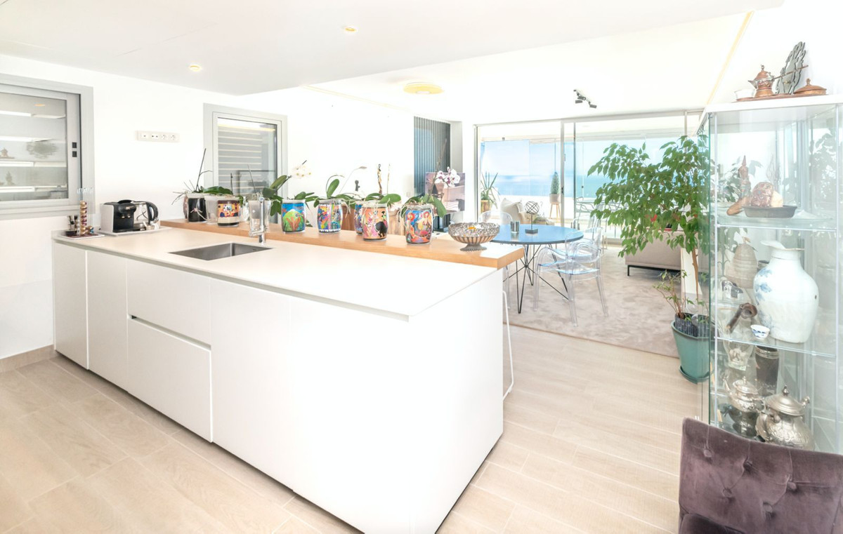 0d28c27f634656388c475baa353280a9 - 14