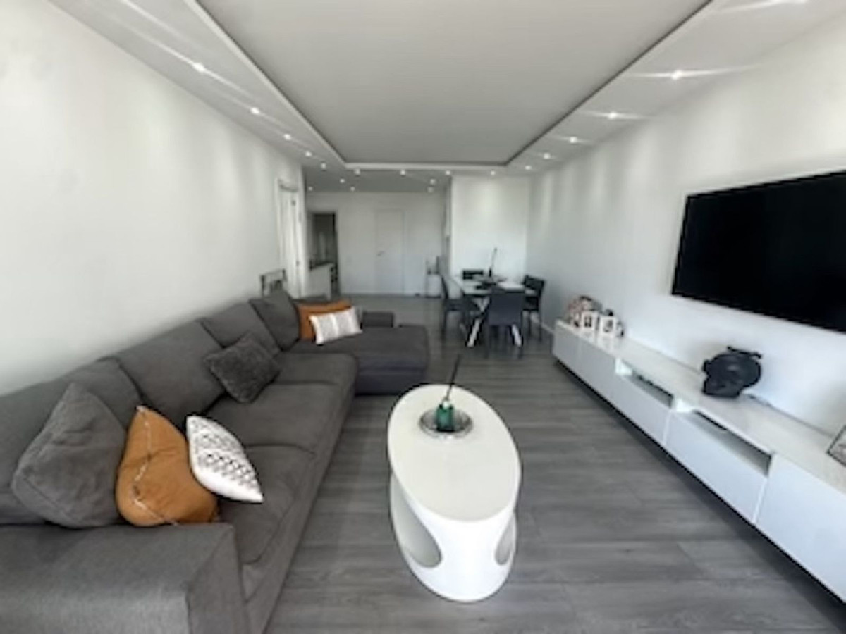 0d48ead3a18ea70fe0e6616f5cbe5dfb - 2