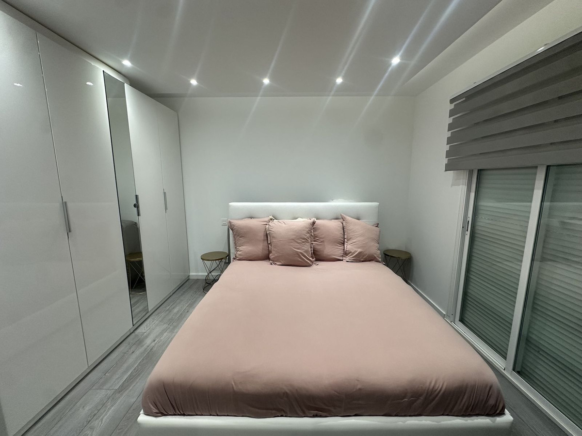 0d48ead3a18ea70fe0e6616f5cbe5dfb - 9