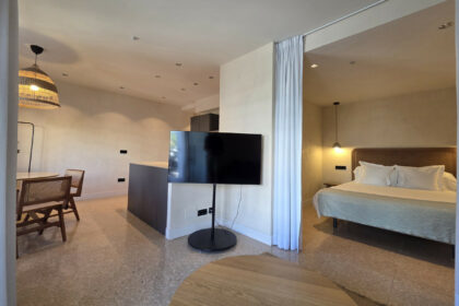 0d7979cb3657afdcddcc0c0e3a6d3d63 - 11