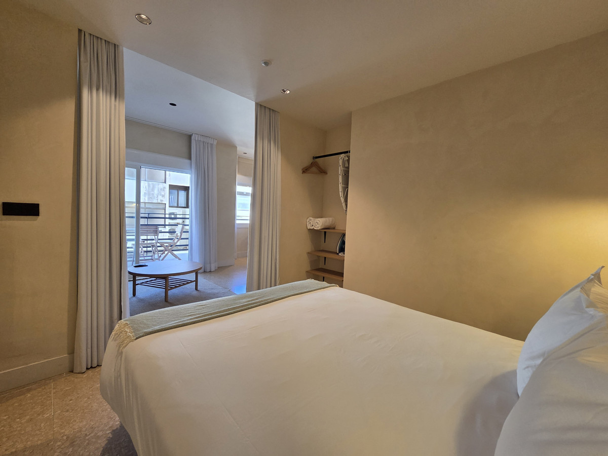 0d7979cb3657afdcddcc0c0e3a6d3d63 - 14