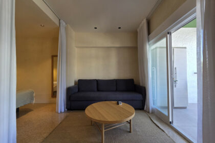 0d7979cb3657afdcddcc0c0e3a6d3d63 - 18