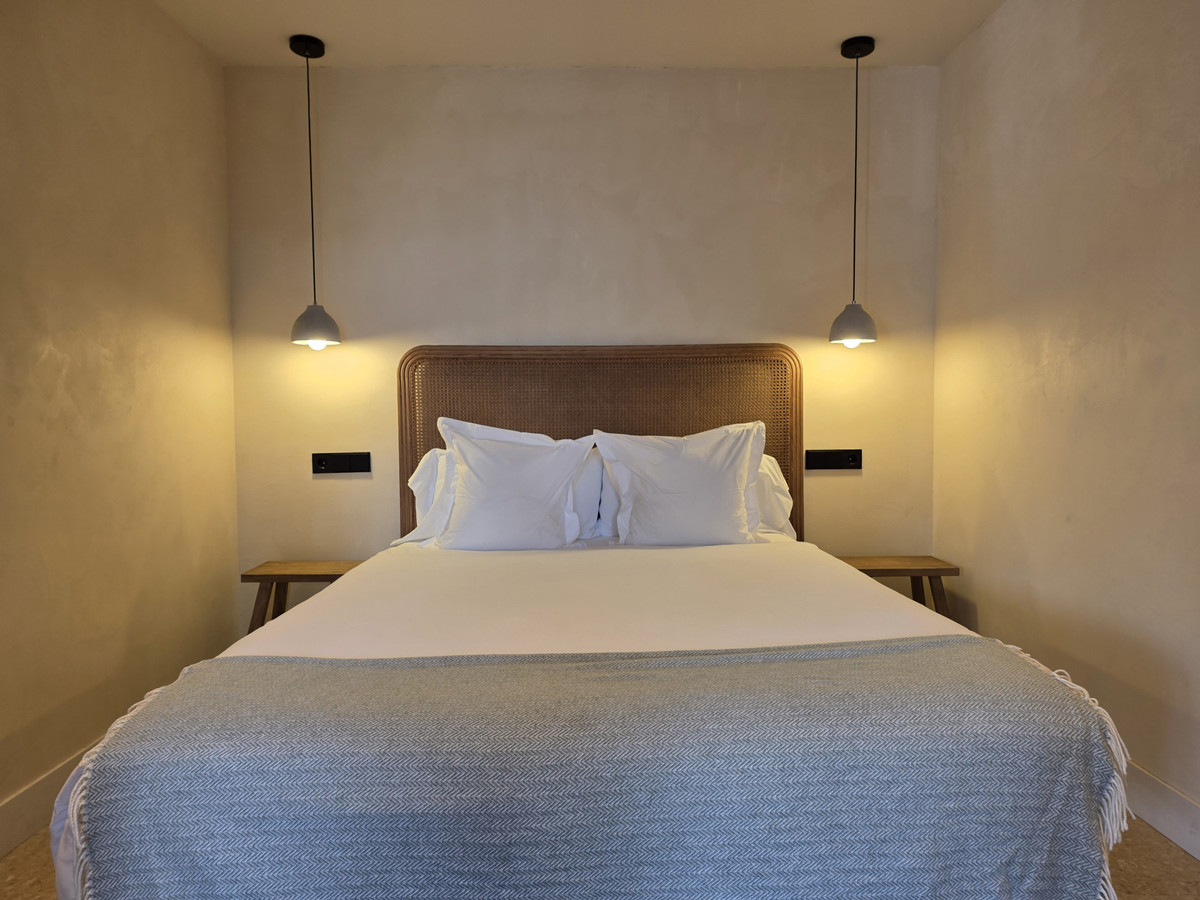 0d7979cb3657afdcddcc0c0e3a6d3d63 - 9