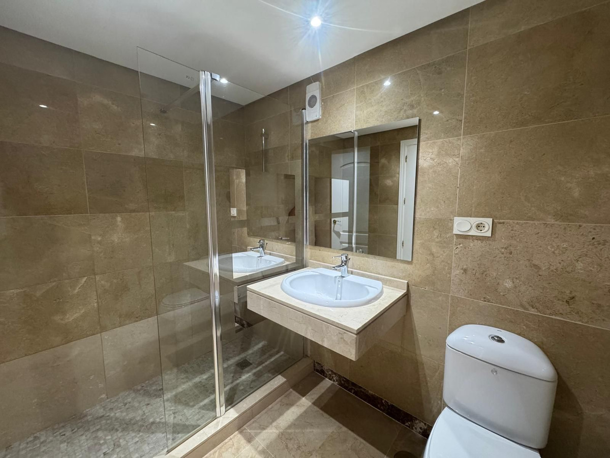 0e089068347600010997fd9c1fec695f - 14