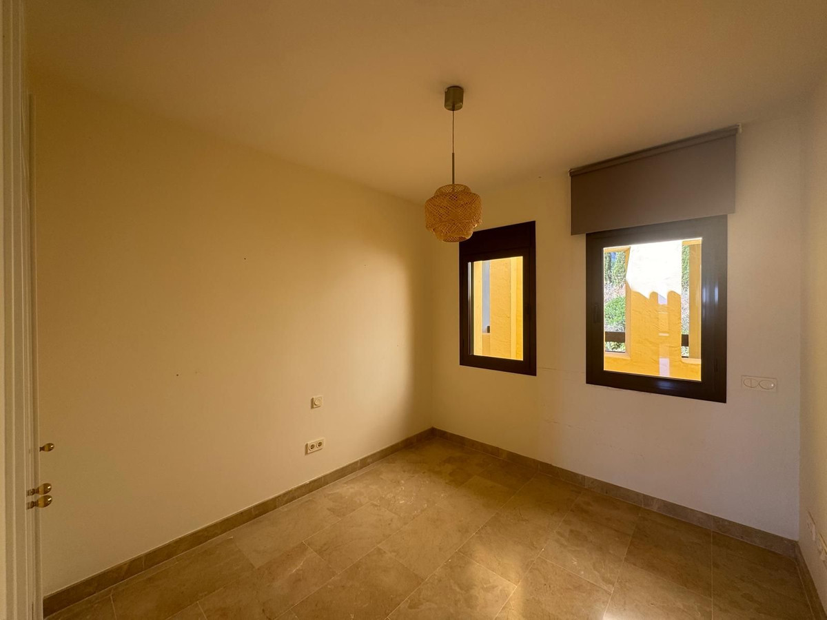 0e089068347600010997fd9c1fec695f - 17