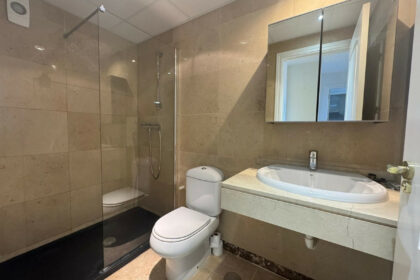 0e089068347600010997fd9c1fec695f - 18