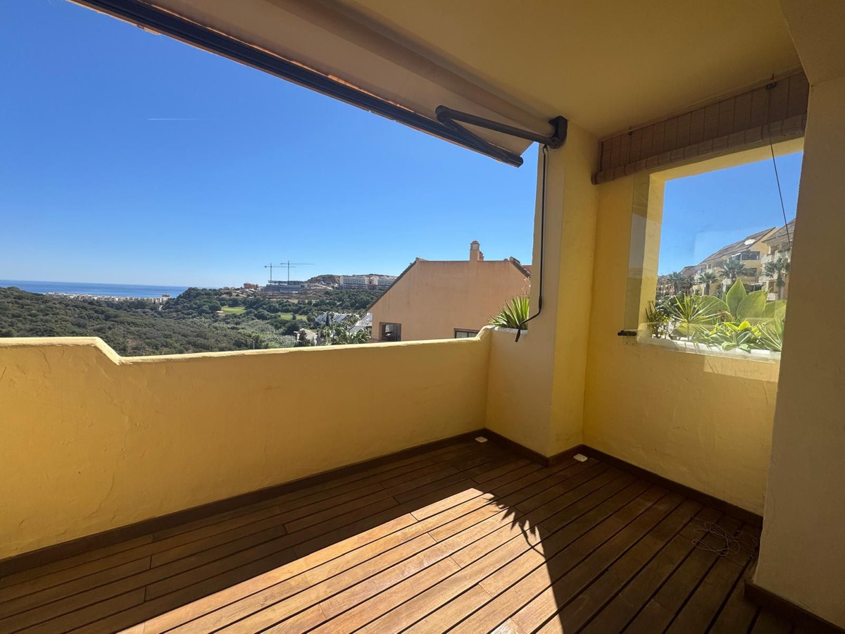 0e089068347600010997fd9c1fec695f - 19