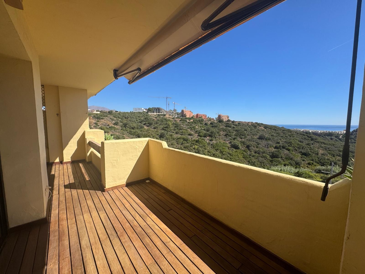 0e089068347600010997fd9c1fec695f - 20