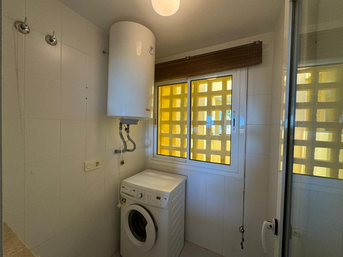 0e089068347600010997fd9c1fec695f - 9