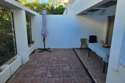 0eee93b4b2bc544f15c7e334928f9478 - 23