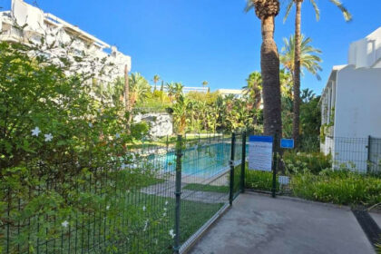 0eee93b4b2bc544f15c7e334928f9478 - 3