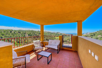 0f00add3e3d42d1f4d7879ad7ffa5bad - 1