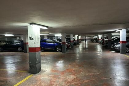 0f62ccd63f4021fa2f6f333c7f7bd9bc - 24