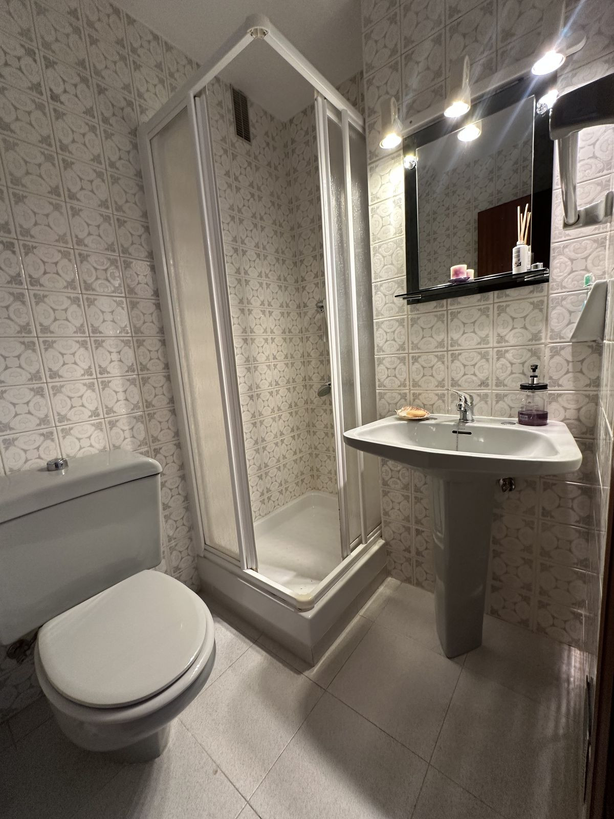 0f62ccd63f4021fa2f6f333c7f7bd9bc - 8