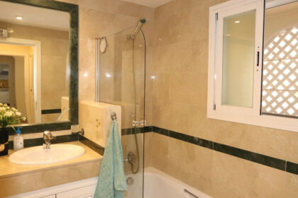 0f7af6a60d7107c1effcb55d65070636 - 14