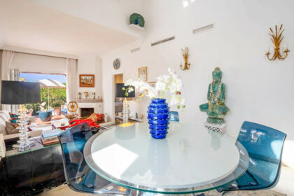 0f800be4a21315d9243bd744c0219e5e - 10