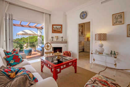 0f800be4a21315d9243bd744c0219e5e - 12