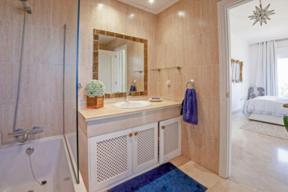 0f800be4a21315d9243bd744c0219e5e - 39