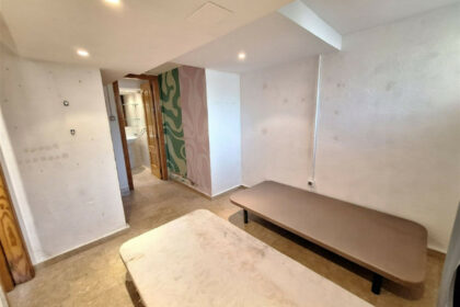 0f9fe076a6b4fc818f3503cad4dc3178 - 11