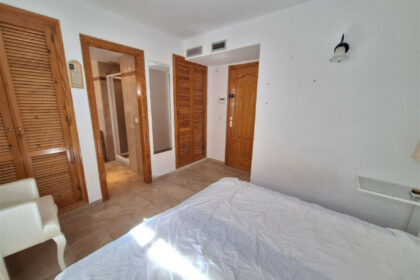 0f9fe076a6b4fc818f3503cad4dc3178 - 18