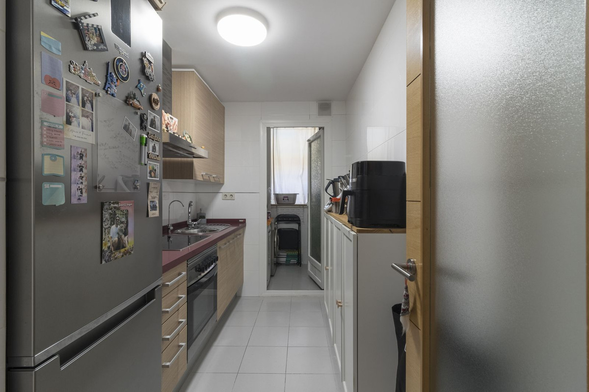 0fad3a76134848d5903e5e04fd9f139a - 7