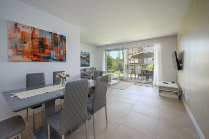 0fcfe758edf4d916185588f3683ca8ae - 4