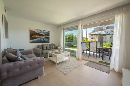 0fcfe758edf4d916185588f3683ca8ae - 5