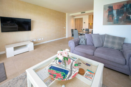 0fcfe758edf4d916185588f3683ca8ae - 7