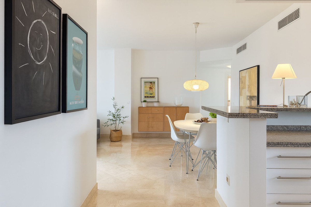 1082e4336e2faafc803904c81d4def4d - 2