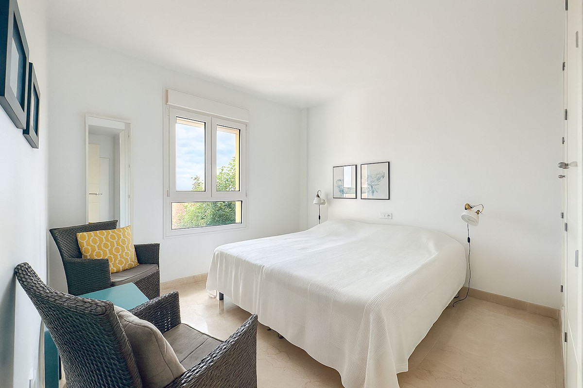 1082e4336e2faafc803904c81d4def4d - 25