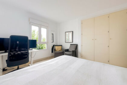 1082e4336e2faafc803904c81d4def4d - 30