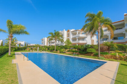 1082e4336e2faafc803904c81d4def4d - 32