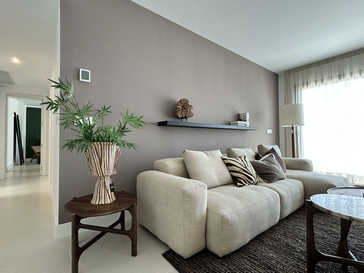 108c2fe68d301135abe24c7423547dde - 15