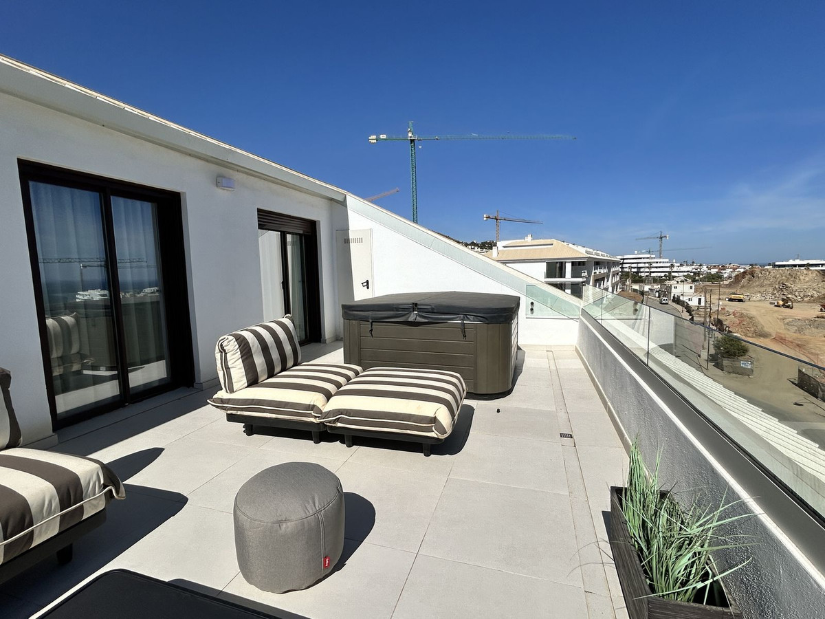 108c2fe68d301135abe24c7423547dde - 23