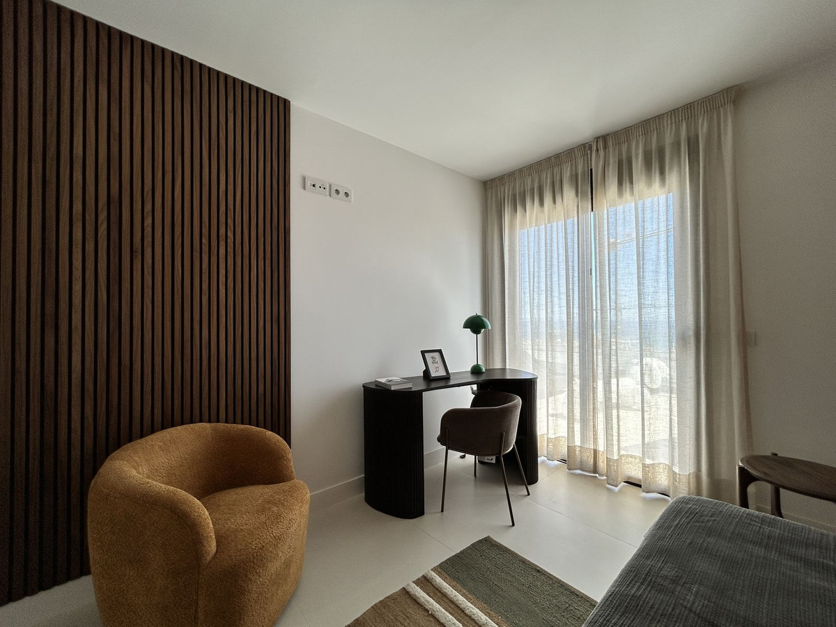 108c2fe68d301135abe24c7423547dde - 28