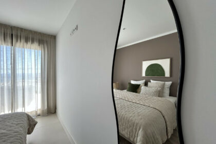 108c2fe68d301135abe24c7423547dde - 32