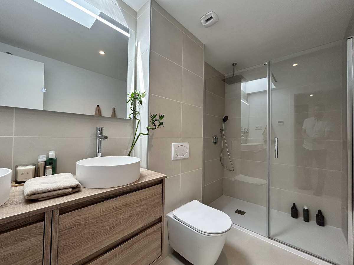 108c2fe68d301135abe24c7423547dde - 39