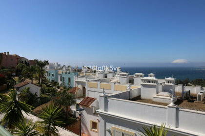 109f8701f61c0608f4490cb23a1aa3b4 - 24